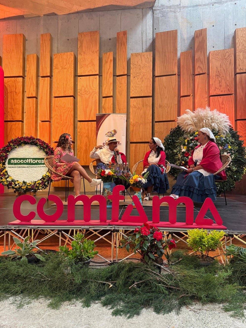 Asocolflores y el rol de las flores en la marca país - Comunicación |  Revista P&M