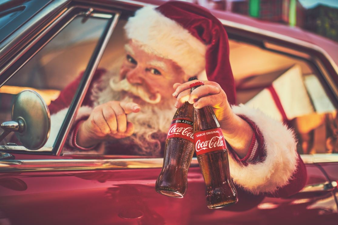 Dar gracias el nuevo concepto de Coca Cola para navidad Comunicación