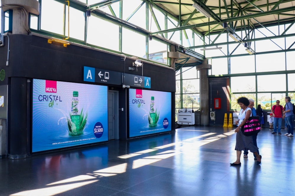PantallasMetrodeMedellin - iCO Medios