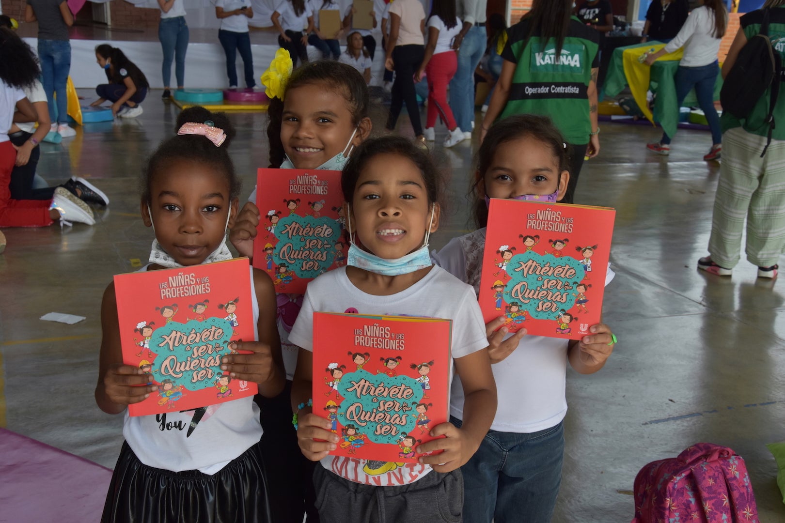 Las niñas y las profesiones: Atrévete a ser lo que quieras ser,