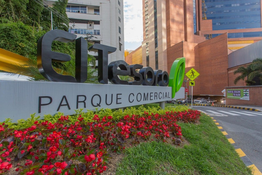 Centro comercial El Tesoro